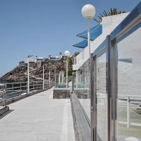 Acapulco Ocean View מלון דירות 2*